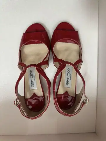 JIMMY CHOO 레드 샌들 오픈토