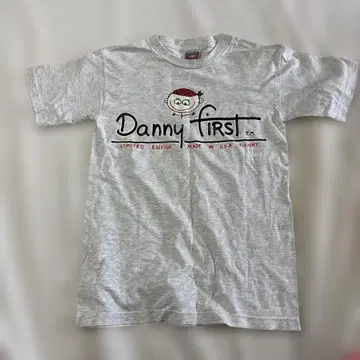 Danny First 한정판 티셔츠