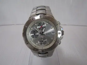 GUESS 게스 손목시계 I10121G5 실버 컬러 크로노그래프 정크
