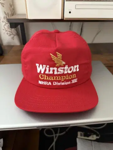 Winston 챔피온 NHRA 디비전 VII 캡