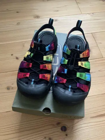 KEEN NEWPORT RETRO TIE DYE 타이다이 25.5cm