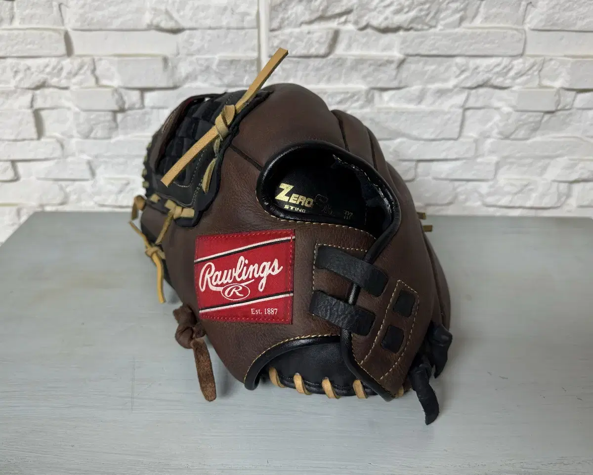 Rawlings Player Preferred Left-Handed Throw Outfield 14-inch Baseball Glove