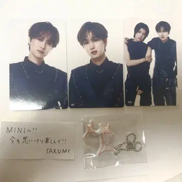 INI XQUARE 오자키 타쿠미 캡슐 토이 키링 트레이딩 카드 낙하물