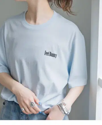 Spick and Span 빅 로고 티셔츠