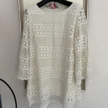 아이보리 레이스 튜닉 (새상품급)