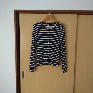 새상품급 쁘띠 바토 가디건 M