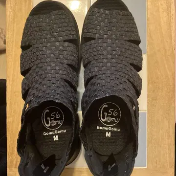 Gomu56 샌들