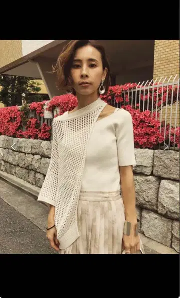 아메리 메쉬 레이어드 니트 톱