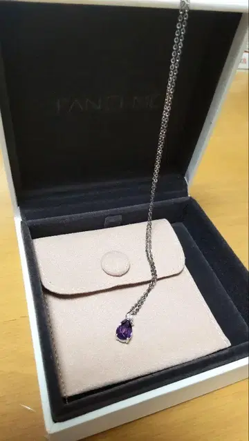 FANCI ME 자수정 펜던트 목걸이