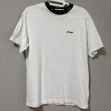 XLARGE 자수 로고 티셔츠 화이트