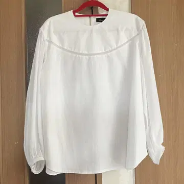 드로어 코튼 블라우스