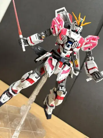 MG 1/100 내러티브 건담 C 장비 Ver.Ka