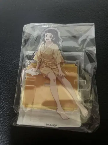 코스미 아크릴 스탠드