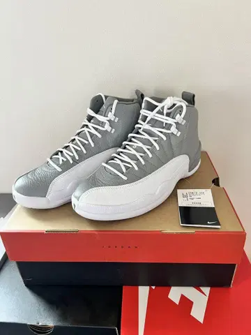 [가격 인하] Air Jordan 12 stealth 스텔스