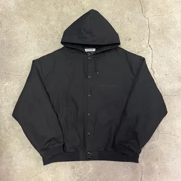 쿠티 프로덕션스 OX 후드 블라우스