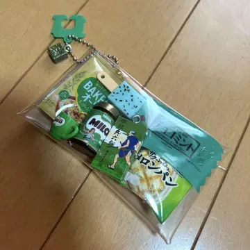 가챠 파우치 그린 멜론 빵 병사 떡 MILO BAKED 초코 민트