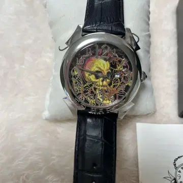 Ed Hardy 에드 하디 스컬 손목시계 천연 가죽 크로커다일 패턴