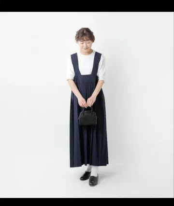 미즈이로 인드 네이비 플리츠 점퍼 스커트 정가 19800엔