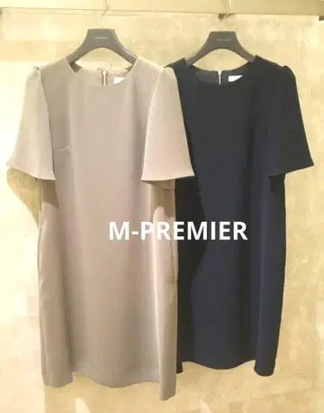 M-PREMIER 블랙 플레어 슬리브 원피스 36