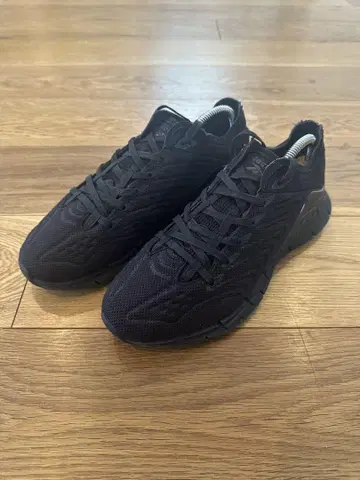 리복 Reebok 로우 컷 EH1722