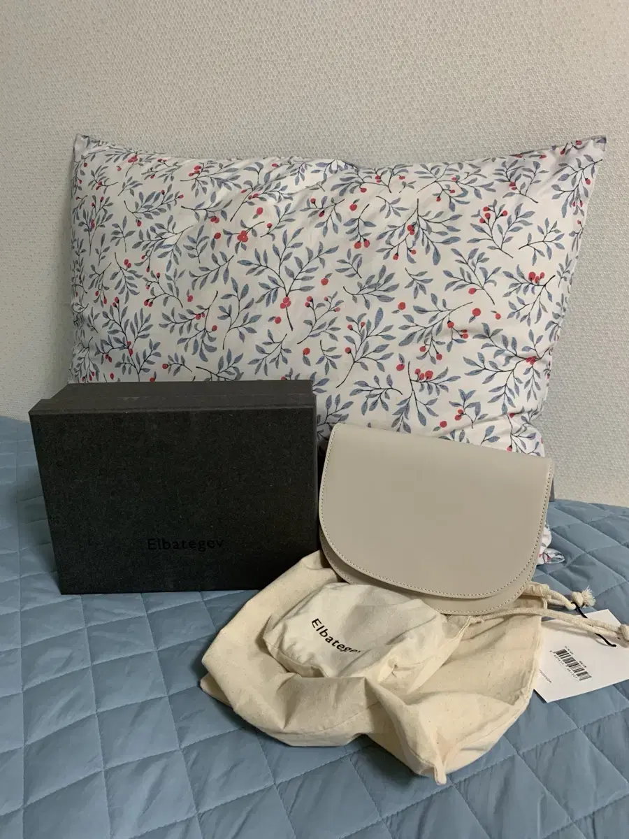 l.BATEGEV Mini Bag, Pale Stone color