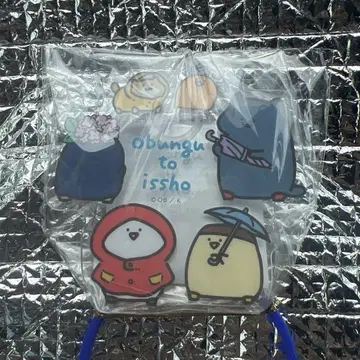 문구와 함께 비와 수국 모두 모였어요 아크릴 참