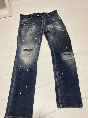 DSQUARED2 청바지