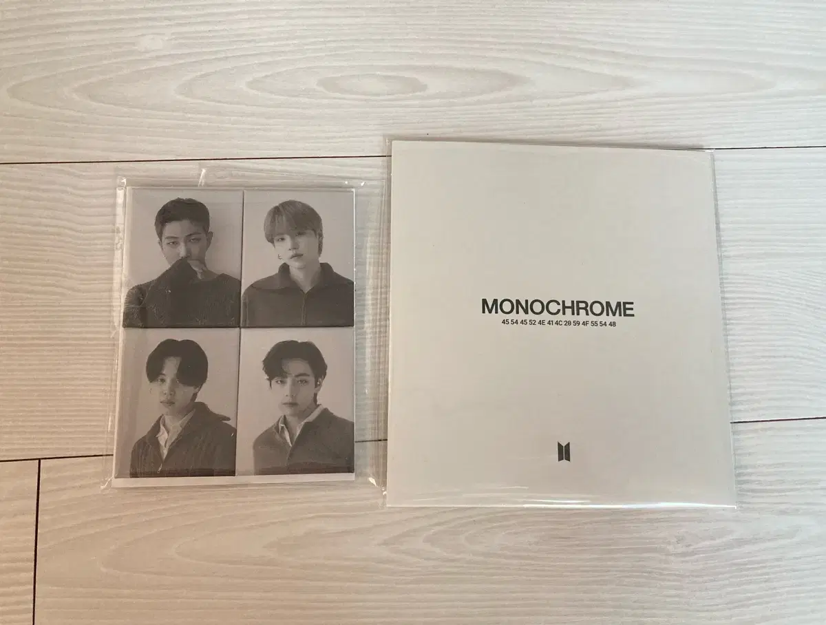 Individual wts) Bangtan Monochrome Magnet + Sticker Set
