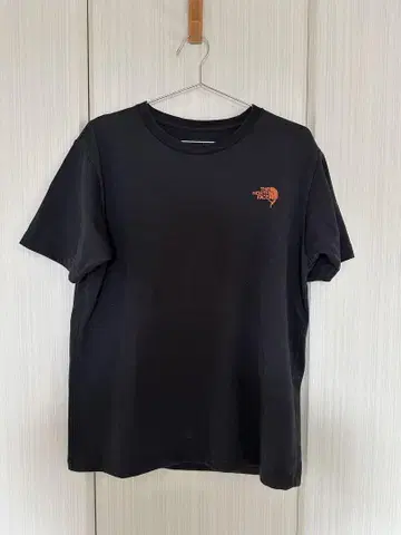 THE NORTH FACE 블랙 티셔츠 L