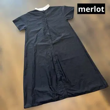 merlot 화이트 카라 절개 롱 원피스 블랙
