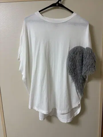 말고 빈티지 하트 티셔츠