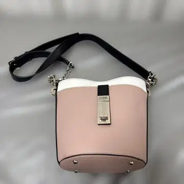 GUESS 숄더백 핑크/화이트