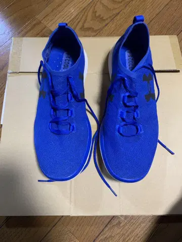 언더아머 파랑 29cm