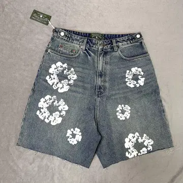 Denim Tears 숏 데님 팬츠 사이즈 M