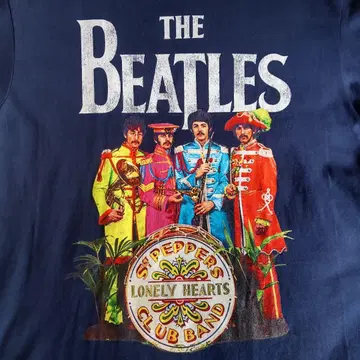 THE BEATLES Sgt. Pepper's 티셔츠 L 사이즈