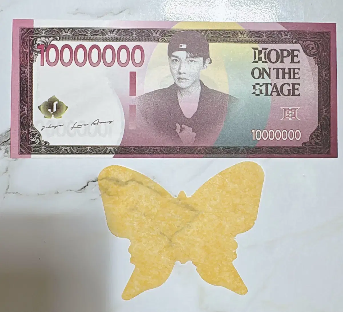 J-Hope Concert Jakarta Hop Money and Butterfly Confetti
