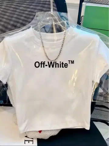 Off-White 화이트 반팔 티셔츠