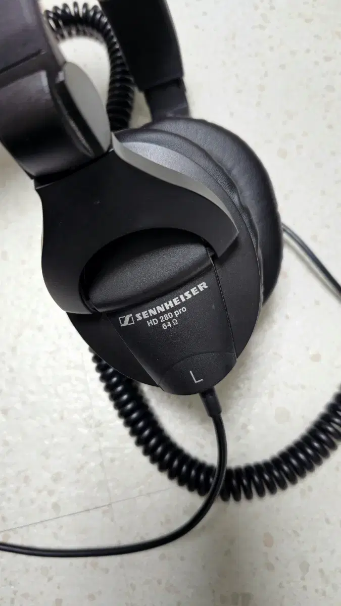 Sennheiser [HD280 Pro] Cheaper than market price! New cover replaced + Condition A