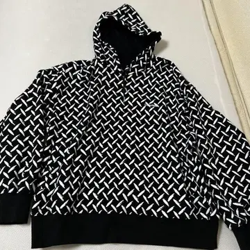 Subciety 후드 부착 후드티 XL 사이즈