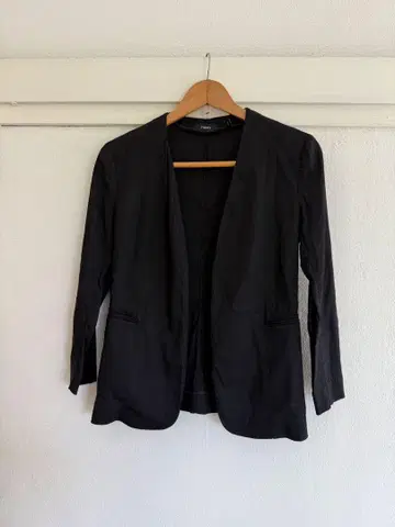 띠어리 노카라 자켓 린넨 블랙 사이즈 2
