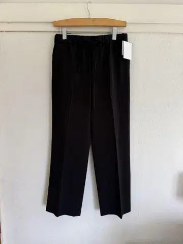 바니스 뉴욕 새상품 블랙 슬림 레그 팬츠 허리밴딩