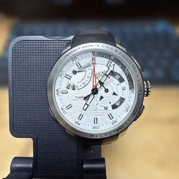 Timex Yacht Tracer 쿼츠 시계 300m 방수