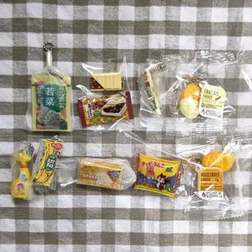 옐로우 컬러 가챠 묶음 판매