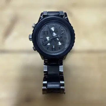 NIXON 42-200 CHRONO 손목시계