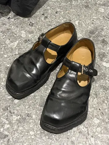 마글리아노 비모 펑크 신발