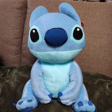 스티치 봉제 인형