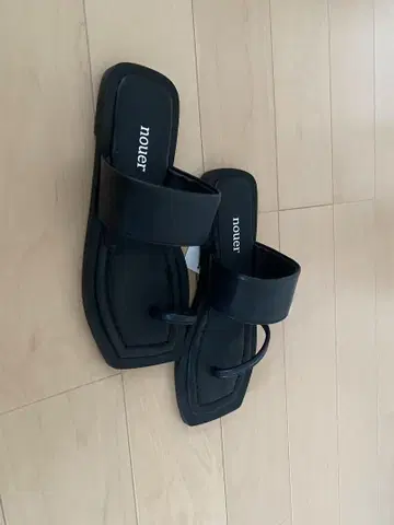 nouer 블랙 플립플랍 샌들 스타일리시 야마다야 23cm