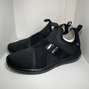 완판템 푸마 MEGA NRGY X V2 러닝화 27cm