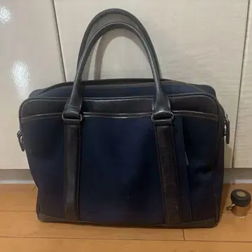 키쿠치 타케오 네이비 비즈니스 백