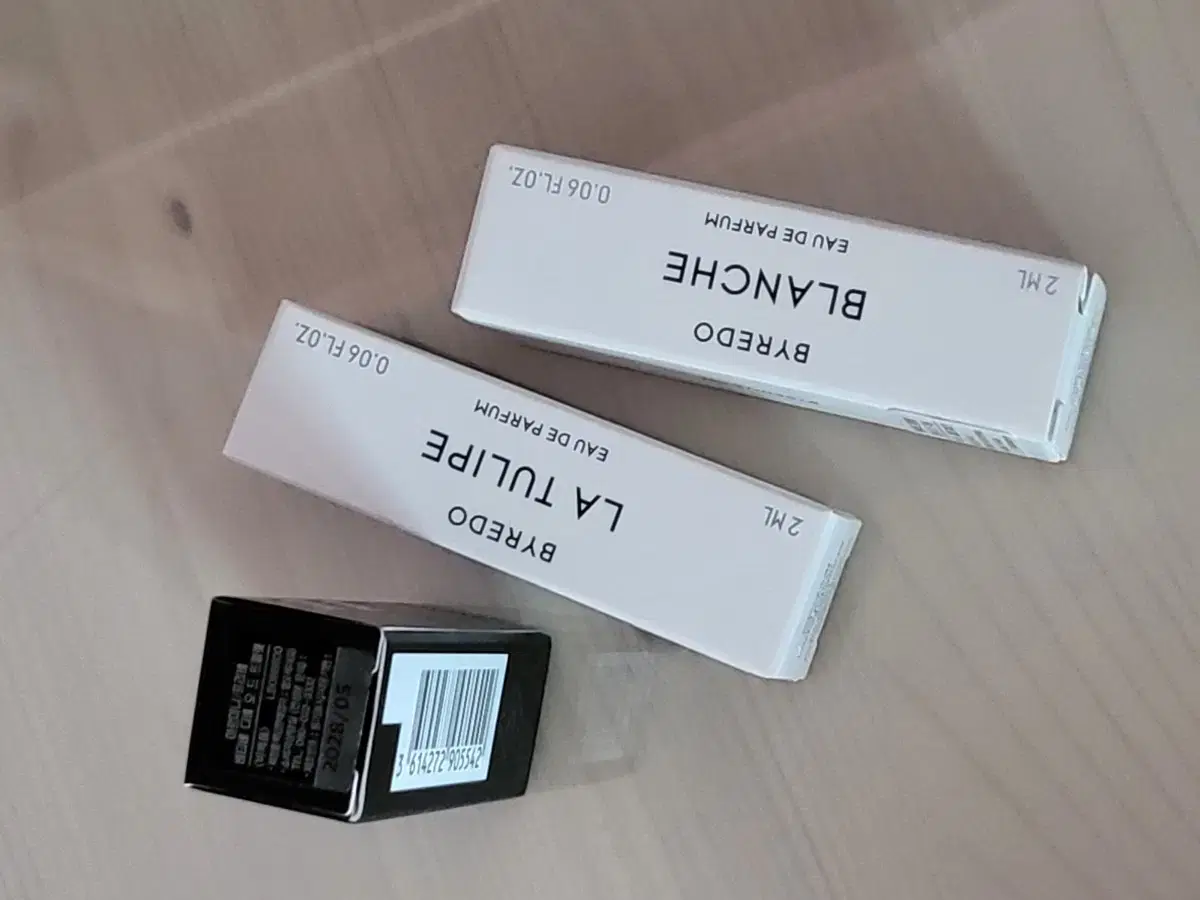 바이레도 블랑쉬 라튤립 아르마니 베티베디베 2ml 일괄
